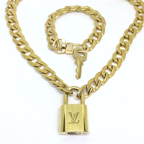 louis vuitton chain necklace lock gold|Louis Vuitton lock pendant necklace.